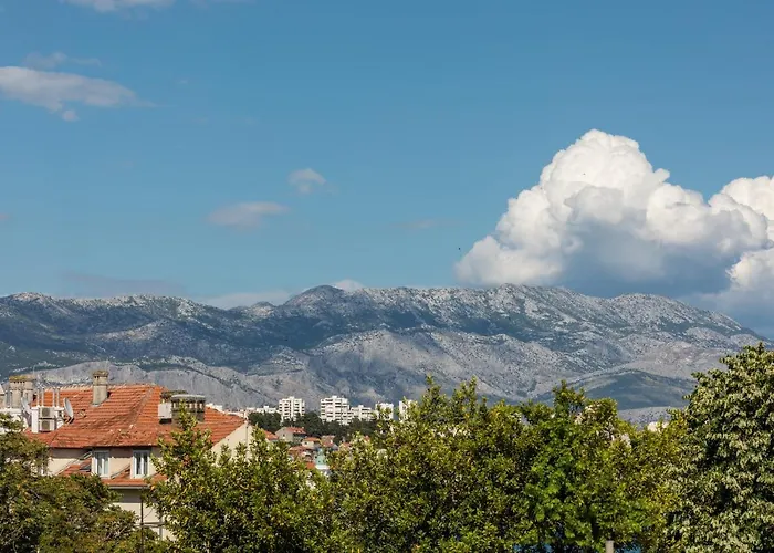 Apartment Promenade **** Split