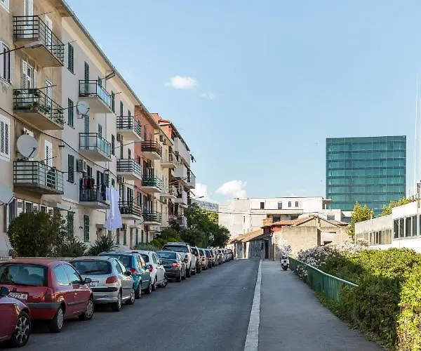 דירה Promenade ****